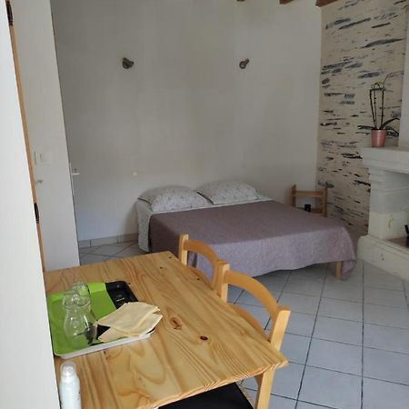 Chambre La Loire La Dagueniere 外观 照片